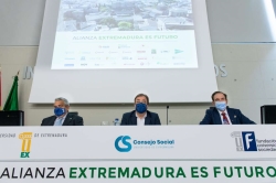 Fernández Vara aboga por el talento como hecho diferencial para ser competitivos en el presente y el futuro