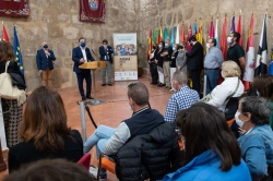 Fernández Vara defiende la necesidad de impulsar la investigación en un acto con motivo del Día Mundial de la Salud Mental