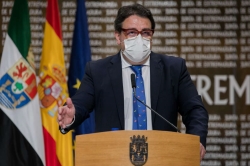 Vergeles asegura que la vacunación pediátrica en los centros educativos avanza a muy buen ritmo