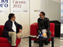 Vergeles señala en la presentación del libro “50+2” de Santiago Cambero que los años de pandemia no están resueltos sociológicamente