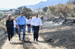 Fernández Vara destaca que la lucha contra incendios en Extremadura es ejemplo de coordinación y cogobernanza e insta a seguir luchando contra el camb