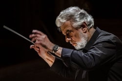 Plácido Domingo quiere crear una Academia y Teatro dedicados a la Zarzuela, que llevarán el nombre de sus padres