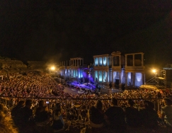 El pop, el rock y el reguetón llegan esta semana al STONE & MUSIC Festival de la mano de La La Love You, Taburete, Lola Índigo y Andrés Calamaro