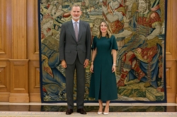 La presidenta de la Junta de Extremadura es recibida en audiencia por Su Majestad el Rey Felipe VI