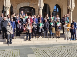 La Junta entrega las llaves de 40 viviendas públicas en Badajoz, 20 de ellas cedidas a Cáritas, tras una inversión de 2,5 millones de euros