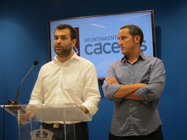 El PSOE no baraja en estos momentos una moción de censura en el Ayuntamiento de Cáceres