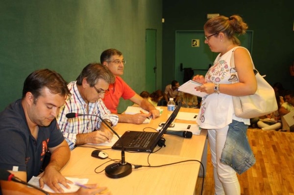 Un total de 390 docentes eligen plaza, destinadas a los programas de refuerzo y mejora del éxito educativo Share on twitter Share