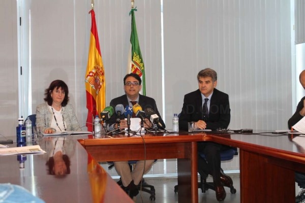 El SES compra 225.100 vacunas contra la gripe con el objetivo de llegar al 60% de la población mayor