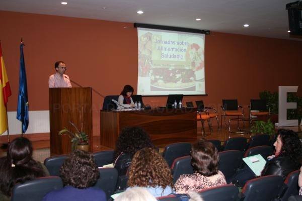 Más de 500 empleados públicos han recibido formación sobre alimentación saludable durante 2015