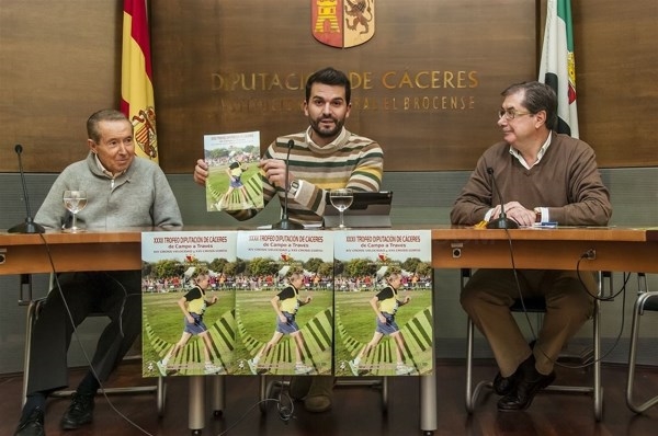 Más de 1.200 corredores participarán este domingo en el XXXII Trofeo Diputación de Cáceres de Campo a Través