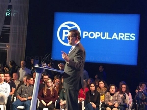 Rajoy celebra la "buena noticia" de que TC señale que la declaración independentista "contraviene la Constitución"
