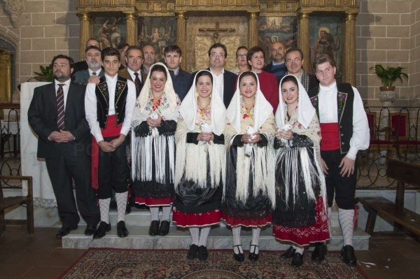 Fernández Vara asistió a la Fiesta de ‘Las Purificás’