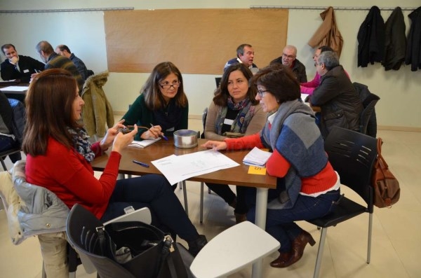 Más de un centenar de docentes participan en las sesiones de seguimiento de los programas de Cultura Emprendedora en Educación