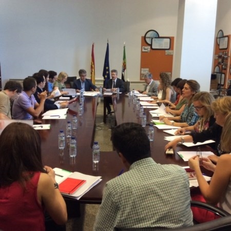 El Plan Estadística de Extremadura 2017-2020 incorporará estadísticas sobre incendios y residuos entre las nuevas operaciones
