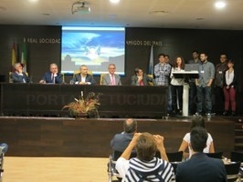 UEx y Fundación Caja Badajoz dan vida a una nueva revista: La Galera Magazine