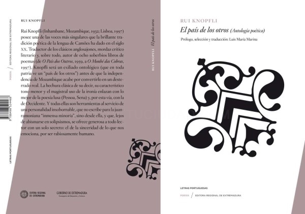 Premiada la traducción del poemario ‘El país de los otros’, publicado por la Editora Regional de Extremadura
