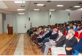 Se anuncia que en el Presupuesto de 2017 se incluirán medidas de recuperación del medio rural.