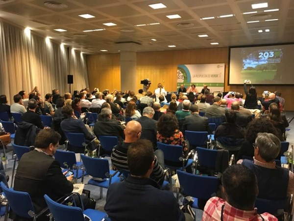 La consejera de Medio Ambiente,  asegura que la economía verde aportará calidad de vida a los extremeños
