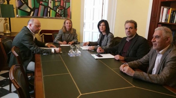 Esther Gutiérrez anuncia el inicio de las cinco actuaciones más importantes del Plan de Infraestructuras Educativas para la ciudad de Cáceres.