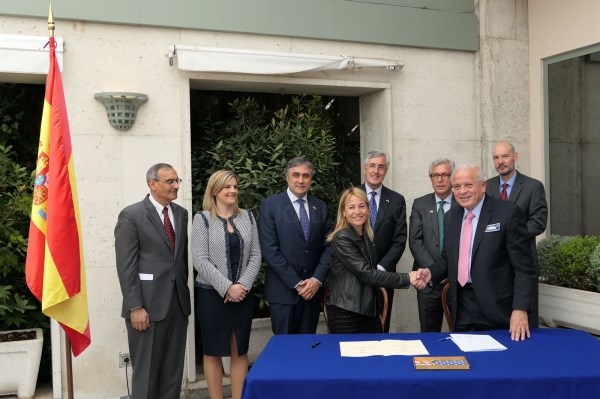 Convenio de colaboración centrado en el Turismo y la Cultura.
