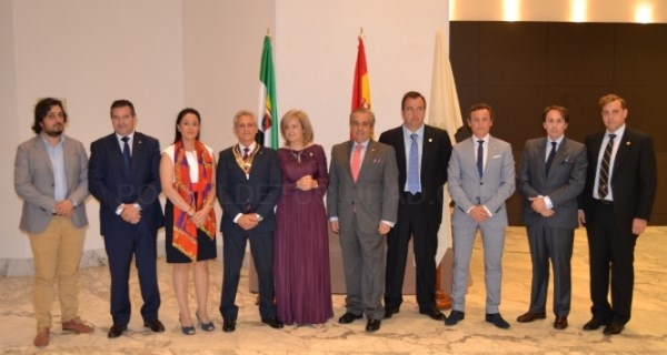 Cambio de presidente Rotary Club Cáceres
