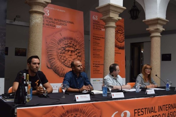 Veinte compañías extremeñas acercan la formación teatral y la cultura grecolatina a distintas localidades extremeñas con los Talleres Ceres de Teatro.