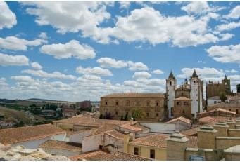 La Diputación junto con el ayuntamiento de Cáceres y 21 municipios se unen para acceder al proyecto europeo DUSI.