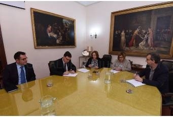 La Diputación lleva la fibra óptica a todos los municipios de la provincia de Cáceres.