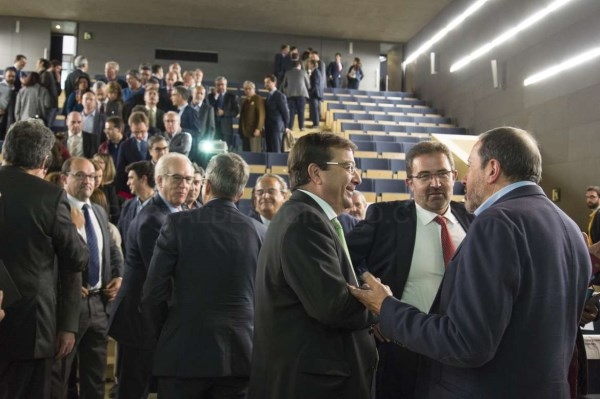 El presidente de la Junta de Extremadura pone el valor el gran trabajo realizado por SOFIEX es sus 30 años de vida.