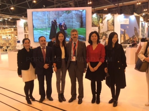 El consejero de Economía e Infraestructuras, ha mantenido un encuentro con Ctrip, la mayor agencia de viajes de China.