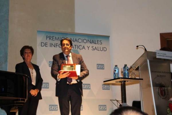 El SES recibe el Premio Nacional de Informática y Salud por su Centro de Salud Online