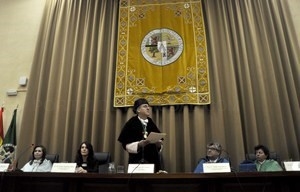 El Rector de la Universidad de Extremadura, ha insistido hoy en la necesidad de que la Ley de Financiación para la UEx “no se quede en papel mojado”.