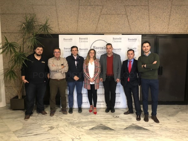 Javier Gutiérrez, reelegido presidente de la Asociación de Franquiciadores