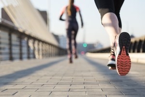 La Clínica Podológica de la Universidad de Extremadura ofrece unos consejos sobre la práctica del running.
