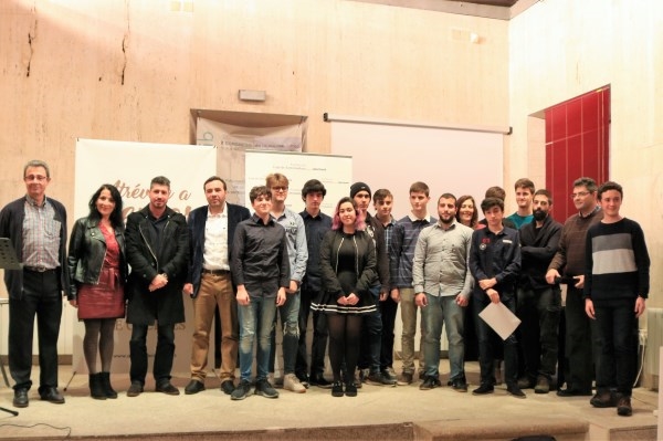 Alumnos del IES cacereño 'Norba Caesarina', ganadores del II Certamen de Ciencias.