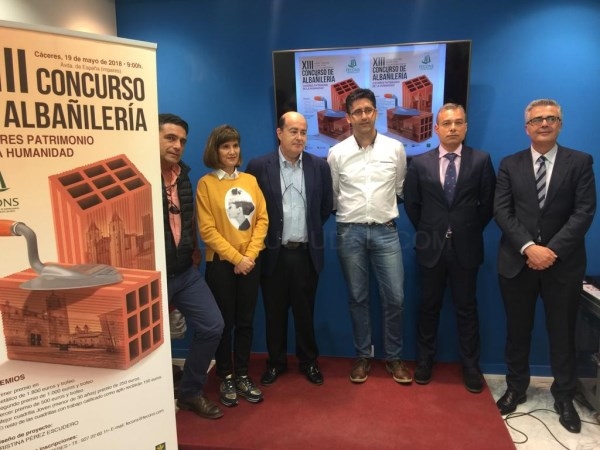 18 cuadrillas participan en el XIII Concurso de Albañilería.