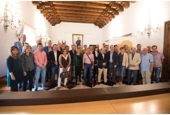 La presidenta se ha reunido con los representantes de las comarcas.
