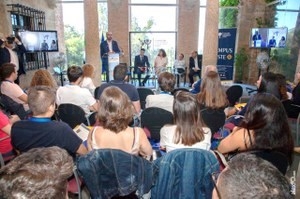 Los Objetivos de Desarrollo Sostenible ODS a la luz de la Agenda 2030 se están analizando en un curso de verano de la Universidad de Extremadura.