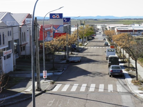 Modificación del Plan General Municipal para la reducción de la superficie mínima para que empresas de menor tamaño puedan instalarse en el Polígono.