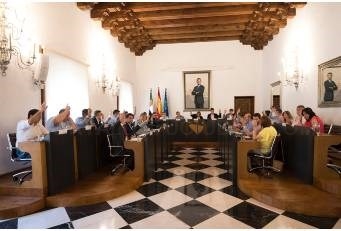 Se aprueba una moción consensuada para mantener abierta la C.N. de Almaraz hasta disponer de un plan alternativo.