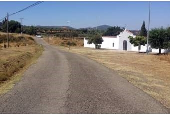 El cementerio de Mirabel contará con nuevos aparcamientos y acerados.