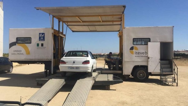 Transportes habilitará, desde la próxima semana, una ITV móvil en la localidad cacereña de Calzadilla.