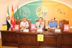 El profesor Javier Marcos Arévalo publica el libro “La Siberia Extremeña en la voz de su gente”