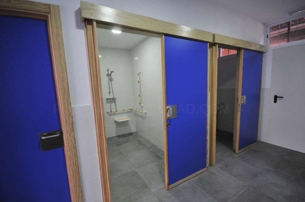 La Consejería de Educación y Empleo, galardonada con el premio OTAEX a la accesibilidad por las obras de adaptación de un instituto de Badajoz.