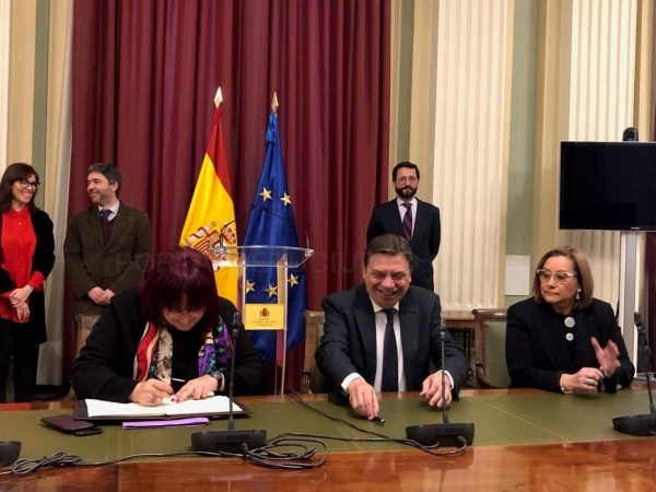 Extremadura se adhiere a un instrumento financiero que agilizará los trámites agrarios.