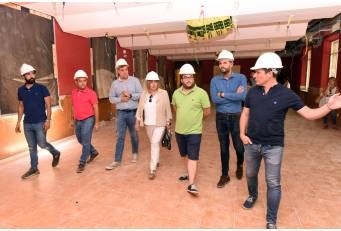 La Presidenta satisfecha del buen ritmo de las obras en La Serrana que se espere concluyan a finales de año.