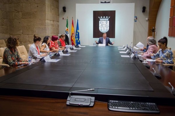 Comercio electrónico y tic.