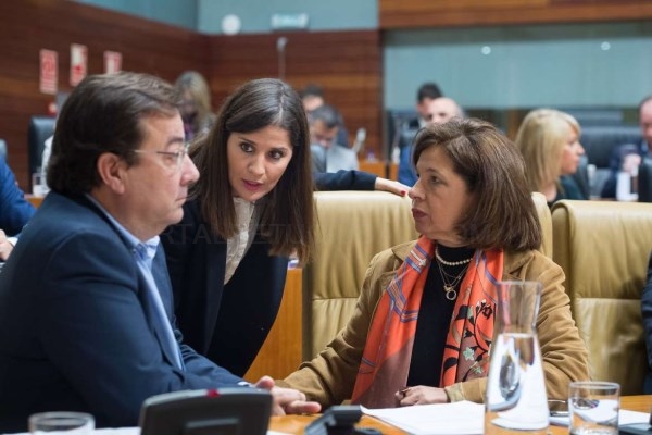 Baja el desempleo juvenil un 26% en Extremadura