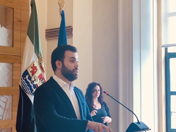 El Ayuntamiento no se plantea por el momento abrir los parques con cierre perimetral