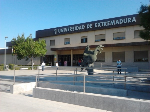 Aprobada la convocatoria de becas complementarias para estudios de enseñanzas universitarias durante el curso 2019/2020